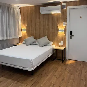 Medicis Barcelona